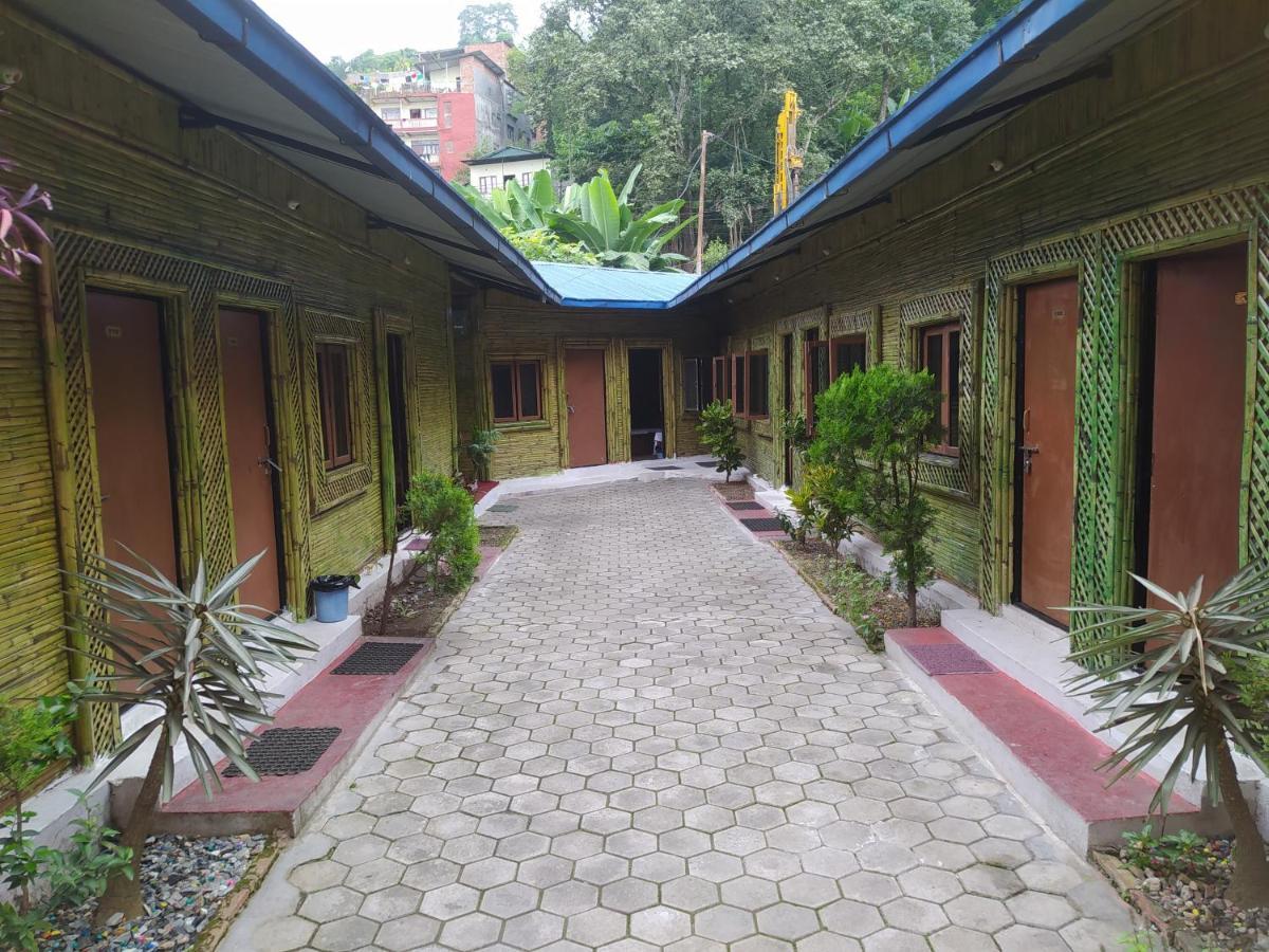 Hotel New Bamboo Palace Gorkhā 外观 照片