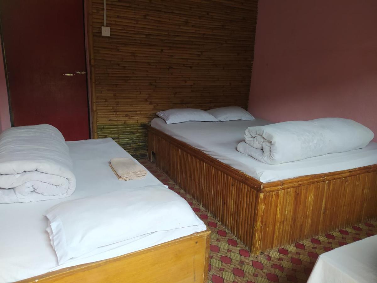 Hotel New Bamboo Palace Gorkhā 外观 照片